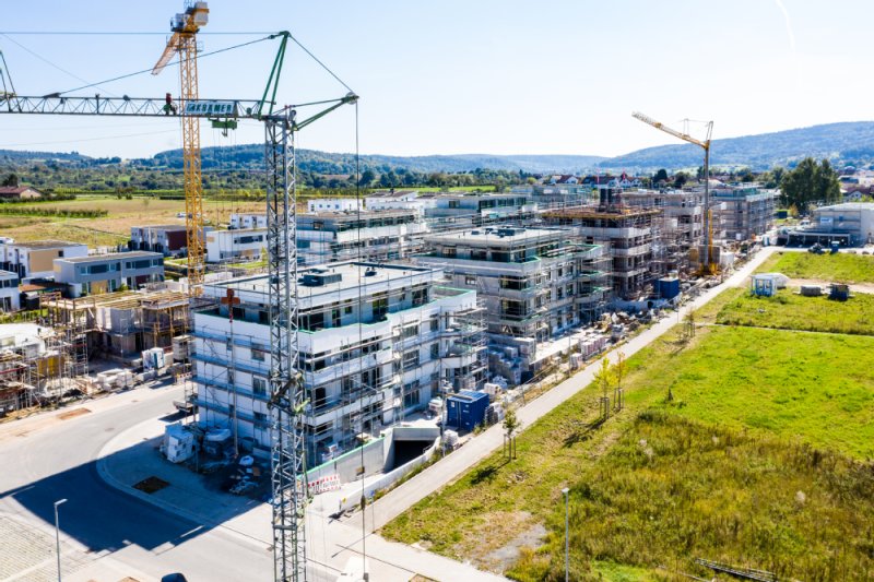 Das Baugebiet Adelsbach in Winnenden mit mehreren Häusern, welche zu dem Zeitpunkt noch im Bau waren