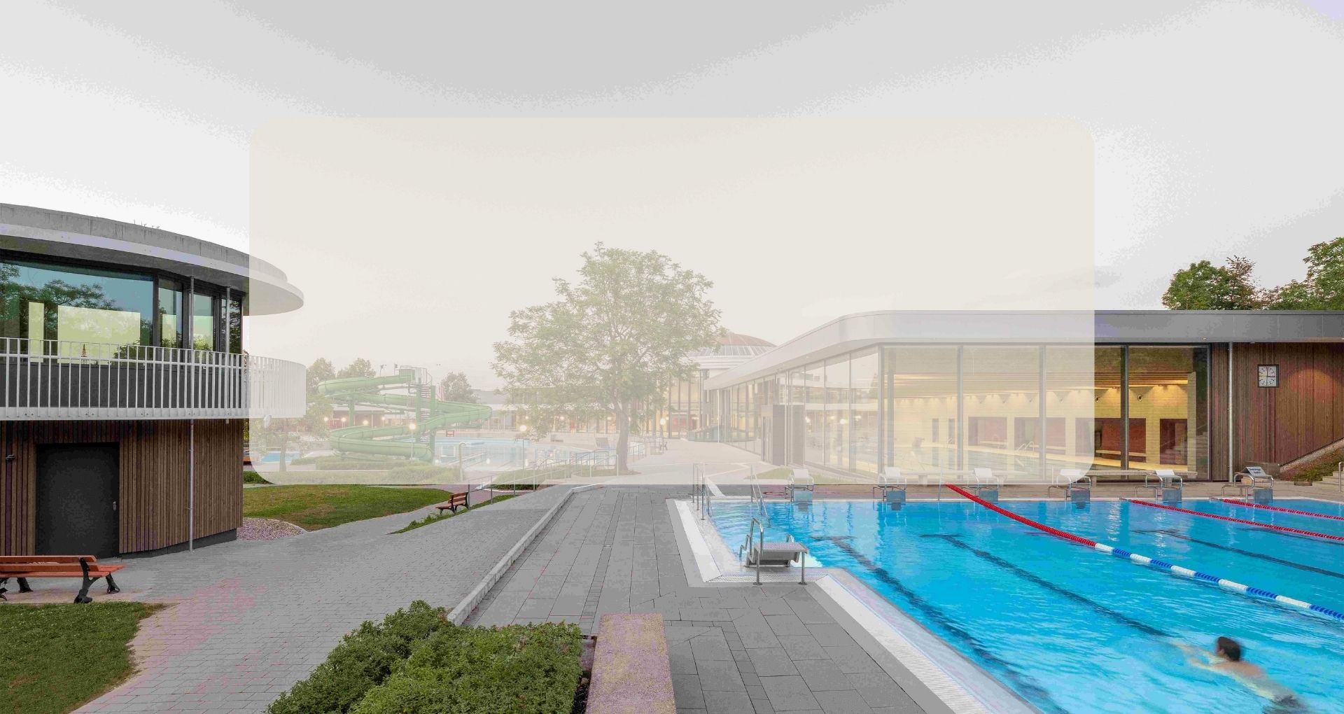 Die Außenanlage des Wunnebads mit Freischwimmerbecken und Bademeister-Wachturm